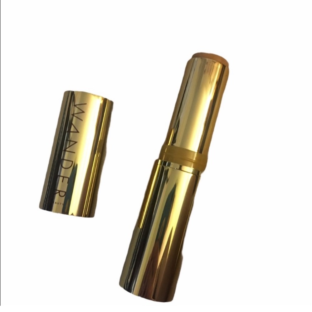 (SOLD) 🎊WANDER Beauty Golden Medium/Tan Stick